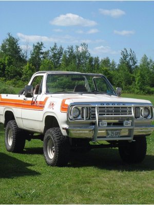 hicky 78.2 ramcharger.jpg