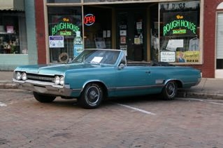 1965_Olds_442_02.jpg