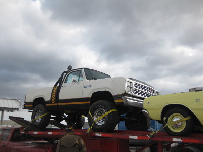 macho power wagon 006.JPG