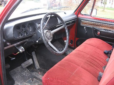 77interior.jpg